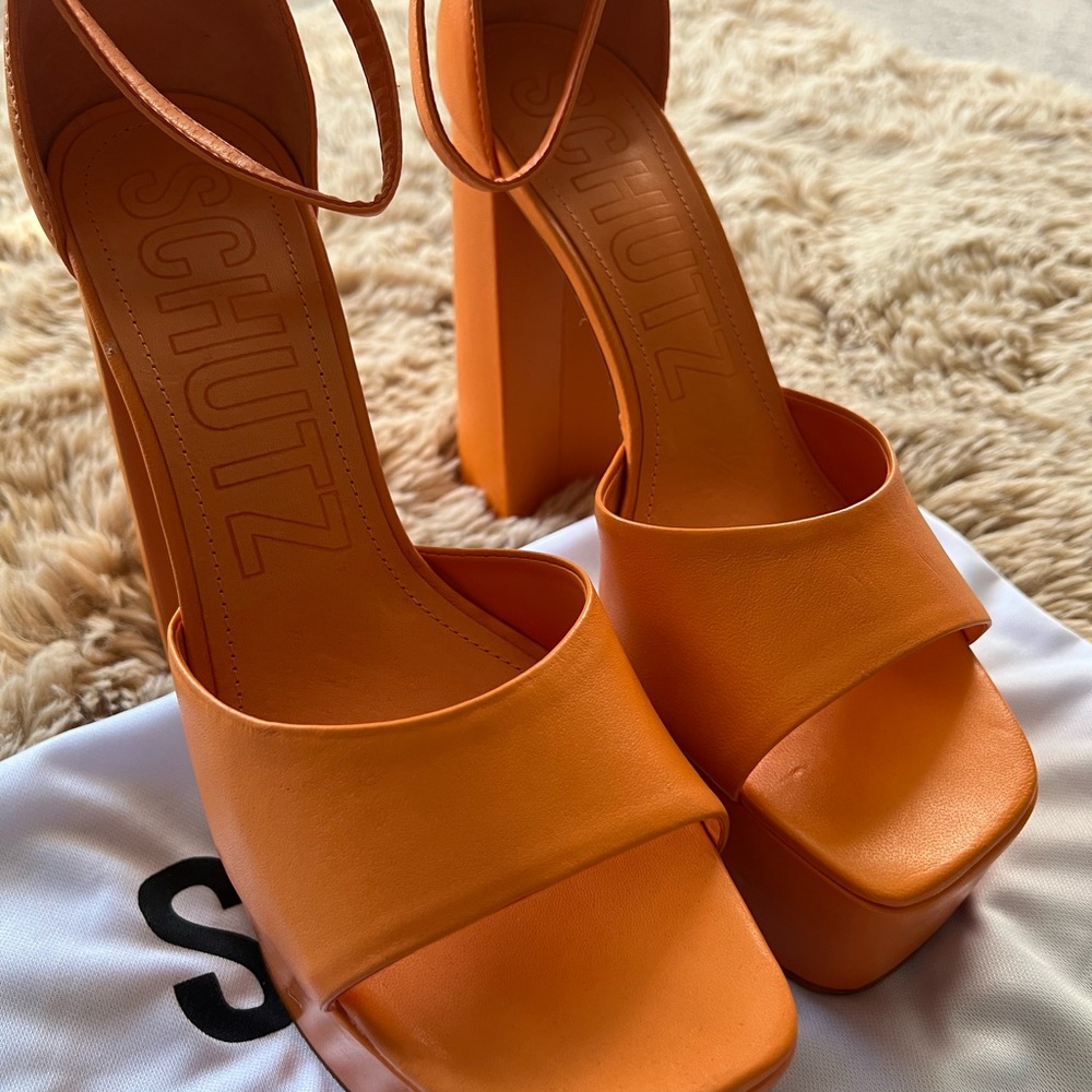 Nordstrom Women's Bold Orange Platform Sandals - Picture 6 of 7
